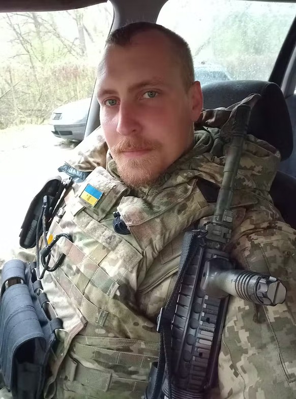 Micha, membre de la Légion internationale pour la défense territoriale de l&#039;Ukraine. watson