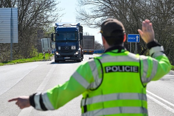 Truck disinfection at the border crossing Hodonin - Holic, Czech Republic, April 4, 2025. A new decontamination line was installed here by firefighters in cooperation with the police and the State Vet ...