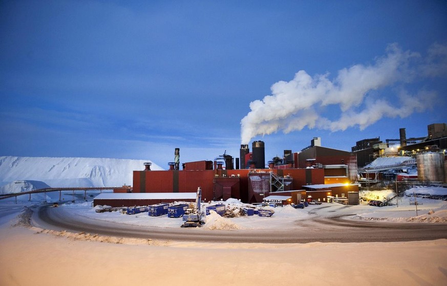 epa02563605 An undated file picture shows a view of the Swedish mining company, LKAB in the industrial area in Kiruna city, far north of Sweden. Due to the state-owned LKAB mining activities, the city ...