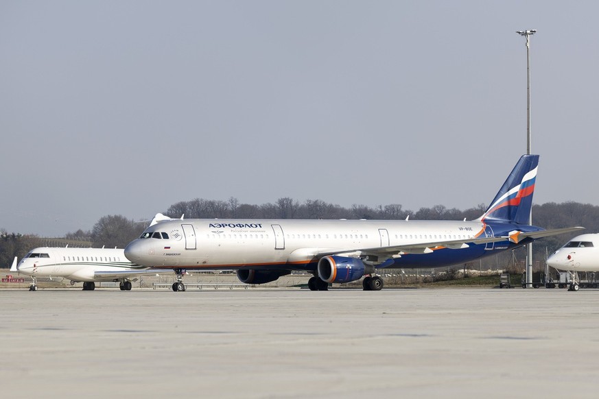 An aircraft Airbus A321-211(VP-BOE) of Aeroflot Russian Airlines is seen parked on the tarmac of the Geneve Aeroport due to the European Union and Canada Announcement that they were closing their airs ...