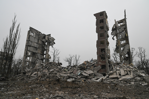 Un bâtiment détruit par les combats au cours de l&#039;opération militaire russe en Ukraine dans le quartier de Yuvileiny de la ville d&#039;Avdiivka près de Donetsk.