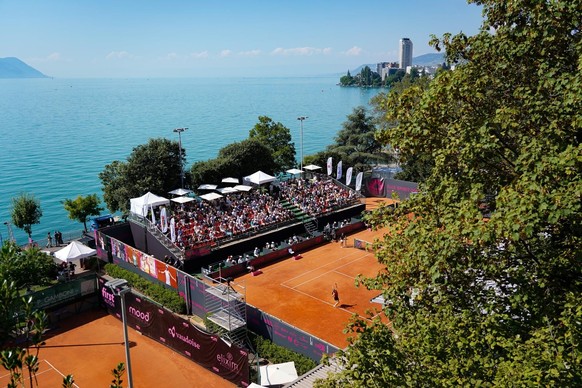 Le Montreux Tennis-Club, entre lac et montagnes.