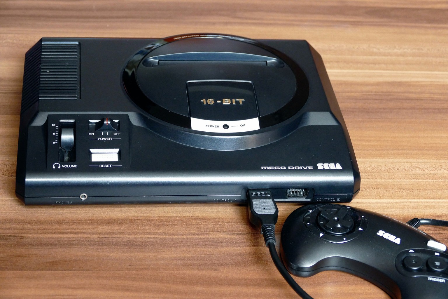 Die erste Version des legendären Sega Mega Drive.