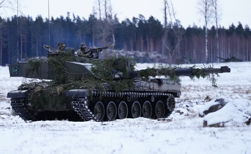 Le char Challenger 2 britannique peur tirer des munitions à l'uranium appauvri.