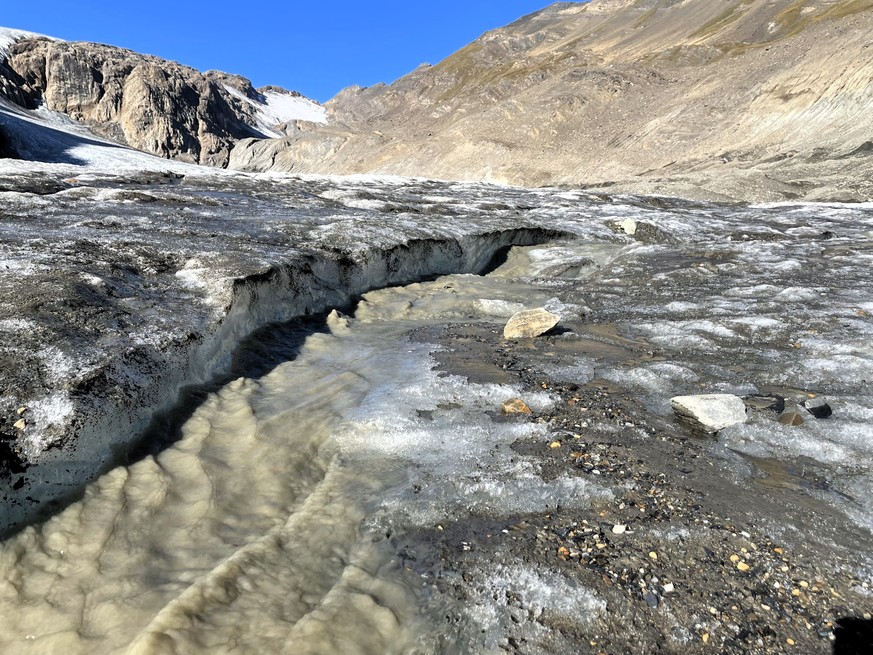 Griessgletscher Bach