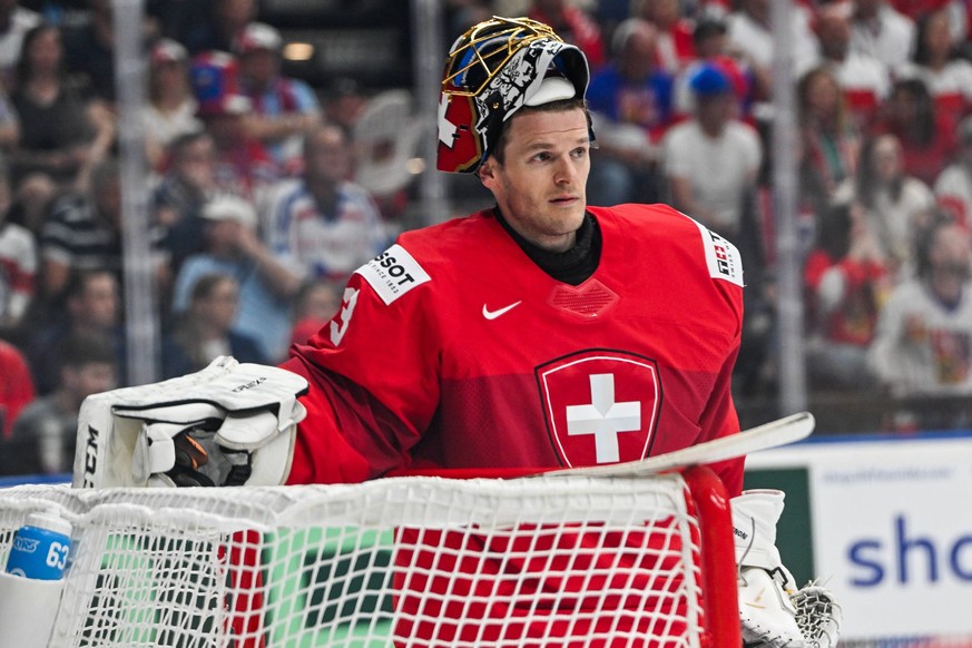 PRAGUE, CZECH REPUBLIC - MAY 13: goalkeeper Leonardo Genoni of Switzerland during the preliminary round match between Switzerland and Czechia at Prague Arena on May 13, 2024 in Prague, Czech Republic. ...