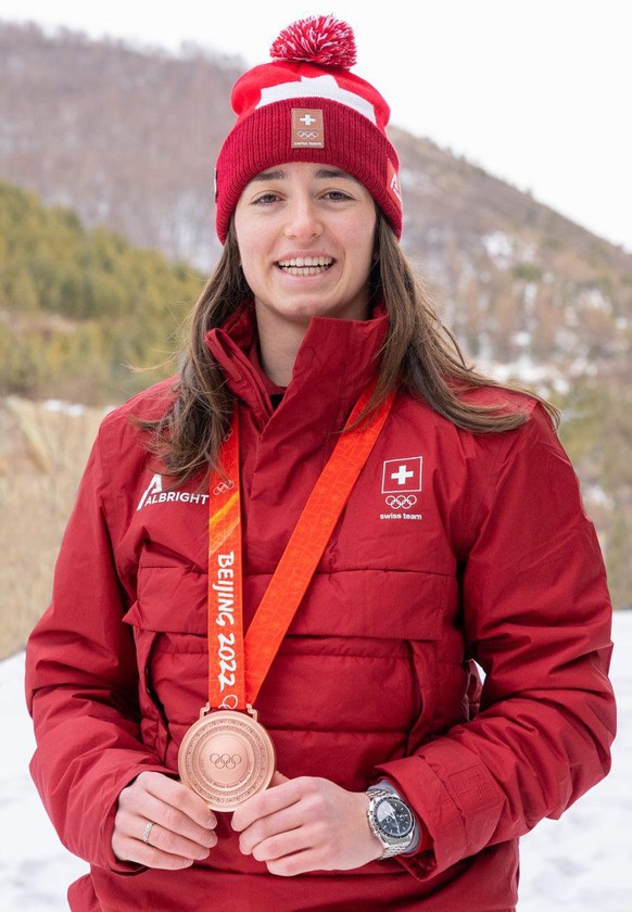 Mathilde Gremaud, avec sa médaille de bronze du Big Air aux JO de Pékin.
