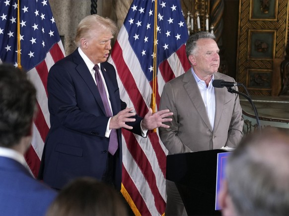 Donald Trump et Steve Witkoff, futur envoyé spécial pour le Proche-Orient.