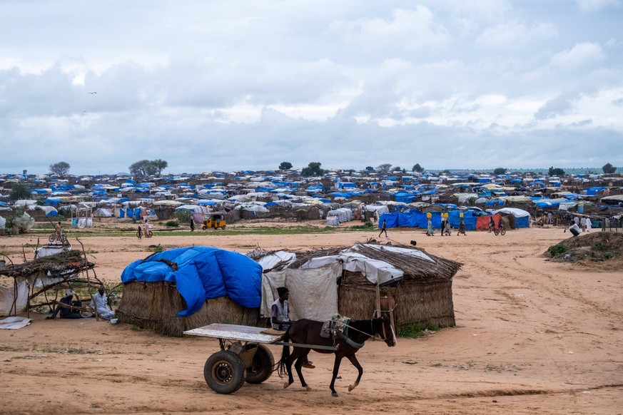 CHAD OUADDAI ADRE REFUGEES CAMP General view of the landscape of Adre transit camp in the Wadai region of Chad on September 1, 2024 Following the outbreak of civil war in Sudan, 640,000 refugees found ...