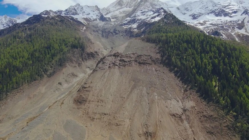 Le petit Nesthorn après l&#039;éboulement.