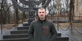 Qui est ce sniper suisse parti faire la guerre pour Zelensky?