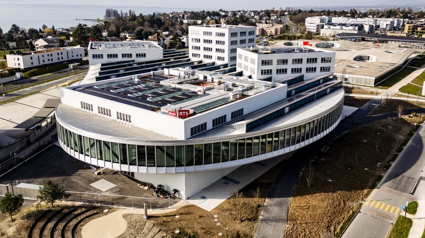 Le site de la RTS est photographie le dimanche 8 mars 2026 sur le site de l'epfl a Lausanne-Ecublens. La population suisse doit se prononcer sur l'initiative "200 francs, Ca suffit !&qu ...
