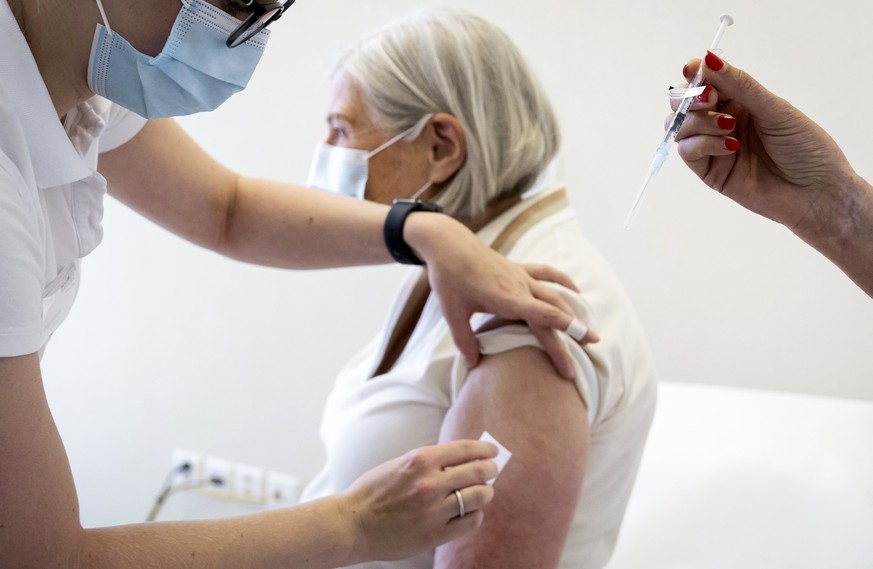 Qui devrait se faire vacciner à l'automne et que deviendra le certificat Covid