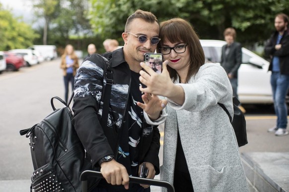 Xherdan Shaqiri der Schweizer Nationalmannschaft bei der Ankunft im Hotel Panorama Resort und Spa, aufgenommen am Montag, 3. September 2018, in Feusisberg. (KEYSTONE/Ennio Leanza)