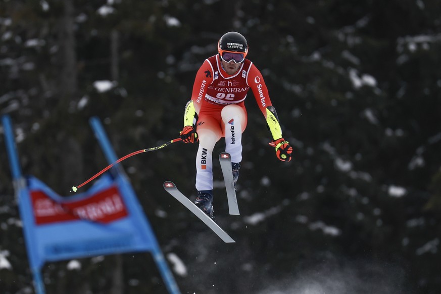 Switzerland&#039;s Alexis Monney speeds down the course during an alpine ski, men&#039;s World Cup super-G, in Kvitfjell, Norway, Sunday, Feb. 18, 2024. (AP Photo/Gabriele Facciotti)