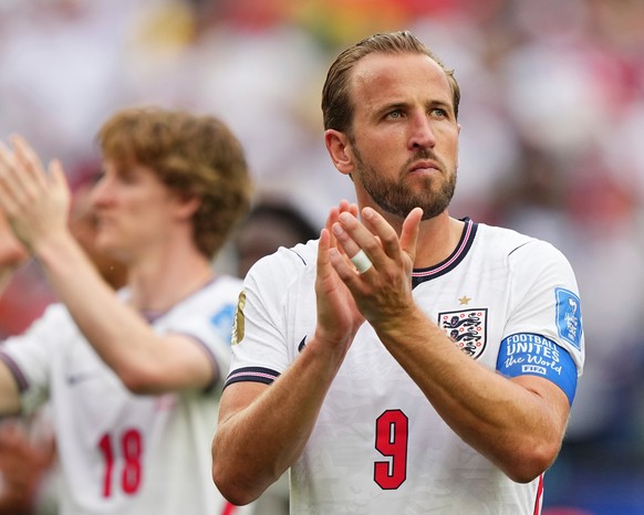 England's Harry Kane (9) applauds at the end of the World Cup Group L soccer match between England and Ghana in Foxborough, Mass., near Boston, Tuesday, June 23, 2026. (AP Photo/Martin Meissner)
 ...