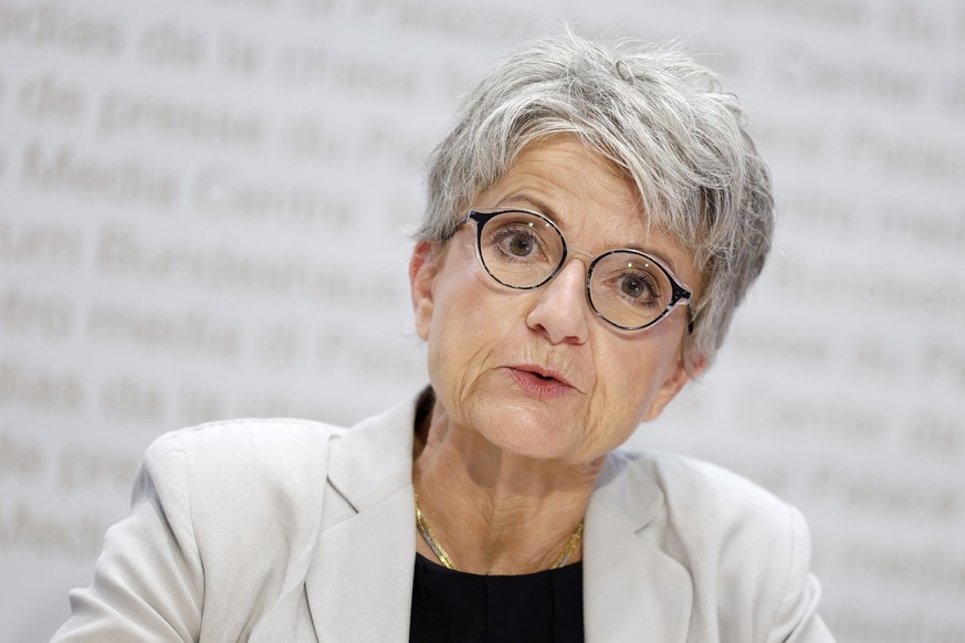 Nationalratskandidatin Maya Bally (AG) spricht waehrend einer Medienkonferenz der Mitte zu den Parlamentswahlen 2023, am Dienstag, 22. August, 2023 in Bern. (KEYSTONE/Peter Klaunzer)