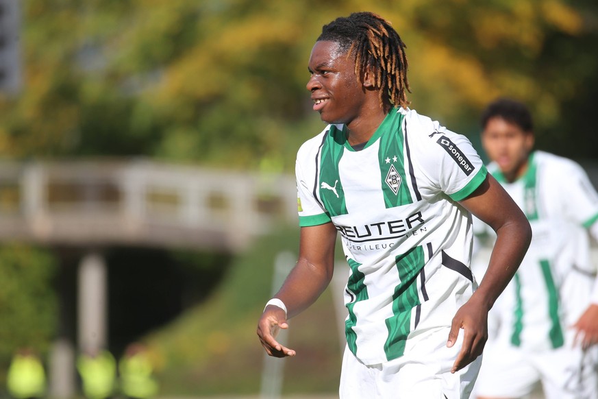 M�nchengladbach, Deutschland 19. Oktober 2024: Regionalliga West - 2024/2025 - Bor. M�nchengladbach U23 vs. KFC Uerdingen Im Bild: Winsley Boteli Mokango Borussia M�nchengladbach U23 Grenzlandstadion  ...
