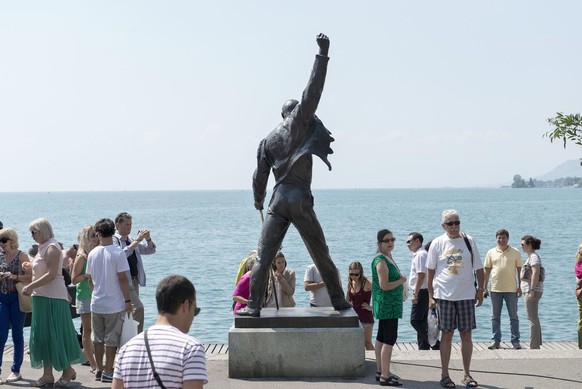 La statue a été pensée par l&#039;artiste lui-même lors de sa venue au Montreux Jazz Festival de 1978. watson