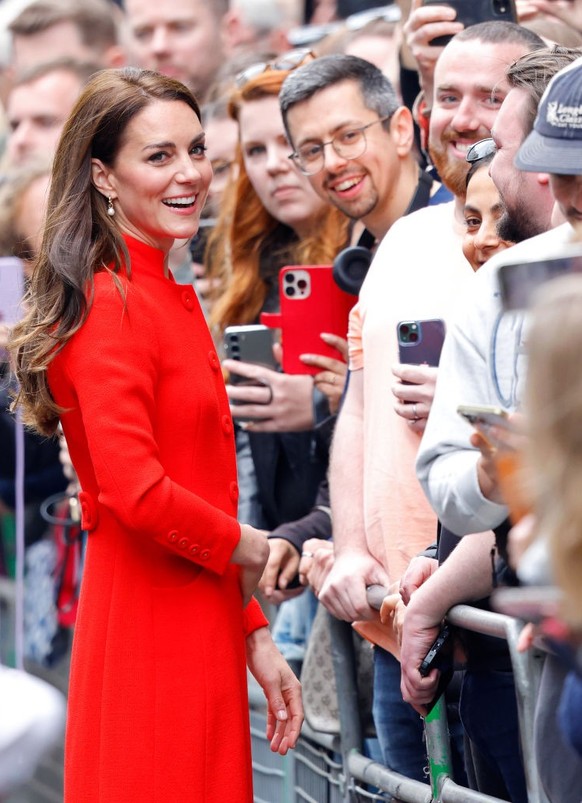 LONDON, UNITED KINGDOM - MAY 04: (EMBARGOED FOR PUBLICATION IN UK NEWSPAPERS UNTIL 24 HOURS AFTER CREATE DATE AND TIME) Catherine, Princess of Wales meets members of the public during a walkabout afte ...