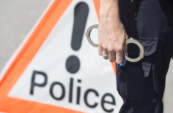 Une escroquerie à 100 000 francs déjouée après une traque en Suisse romande.