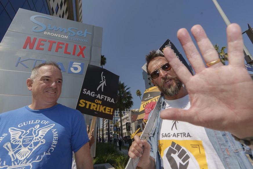 Grève à Hollywood: fin de grève pour les scénaristes, pas les acteurs