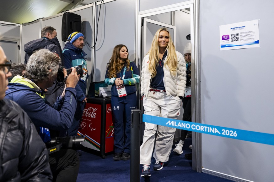 KEYPIX - Skier Lindsey Vonn of the United States arrives during a press conference at the 2026 Olympic Winter Games in Cortina d'Ampezzo, Italy, on Tuesday, February 3, 2026. (KEYSTONE/Jean-Chris ...