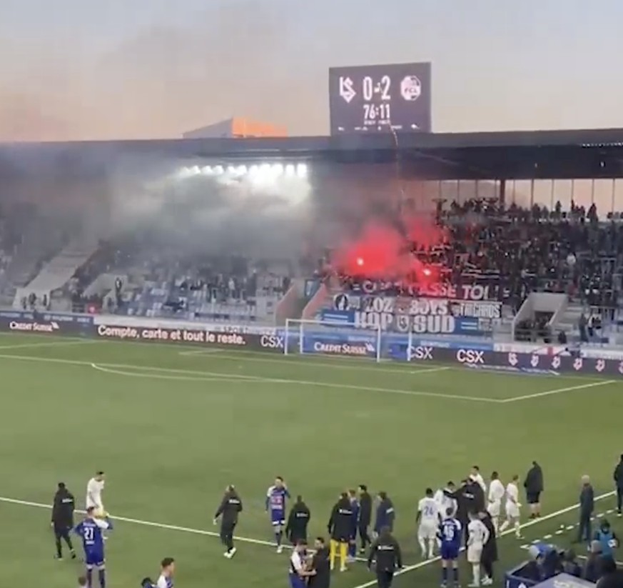 La partie entre Lausanne et Lucerne a été interrompue dimanche en raison des débordements des supporters vaudois.