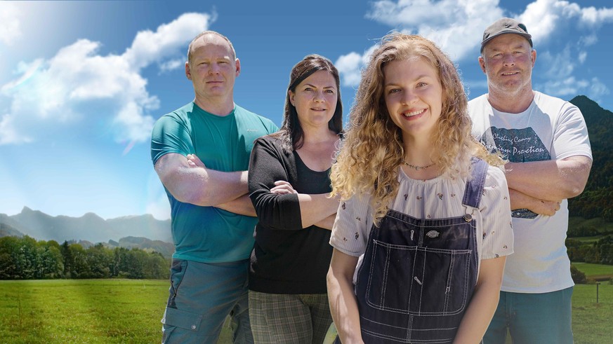 Lara et la famille Pharisa.