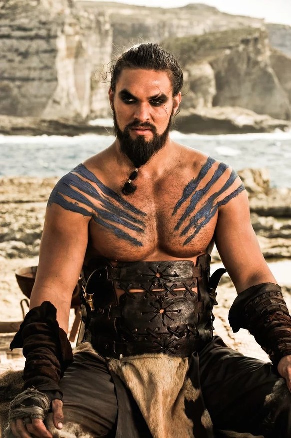 Game of Thrones mit Jason Momoa
Khal Drogo