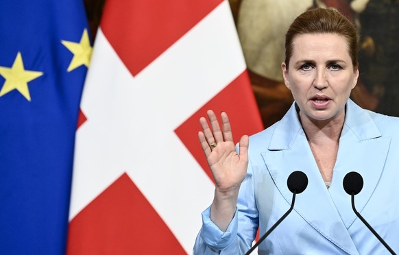 Mette Frederiksen mène une politique restrictive vis-à-vis des demandeurs d&#039;asile.