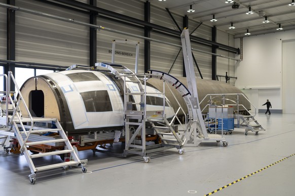 ZUM HEUTIGEN TEXT DER WISSENSCHAFTS-REDAKTION VON KEYSTONE-SDA UEBER DEN BAU DER SPITZEN DER ARIANE-6 RAKETE STELLEN WIR IHNEN FOLGENDE BILDER ZUR VERFUEGUNG. WEITERE BILDER FINDEN SIE AUF visual.keys ...