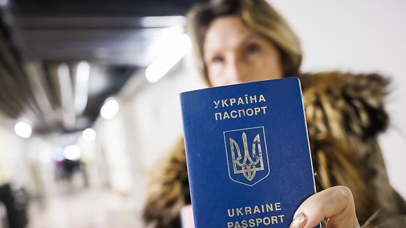 Une &quot;Hotline Ukraine&quot; r8 points sur la pire crise de l&#039;asile de l&#039;histoire en Suisse