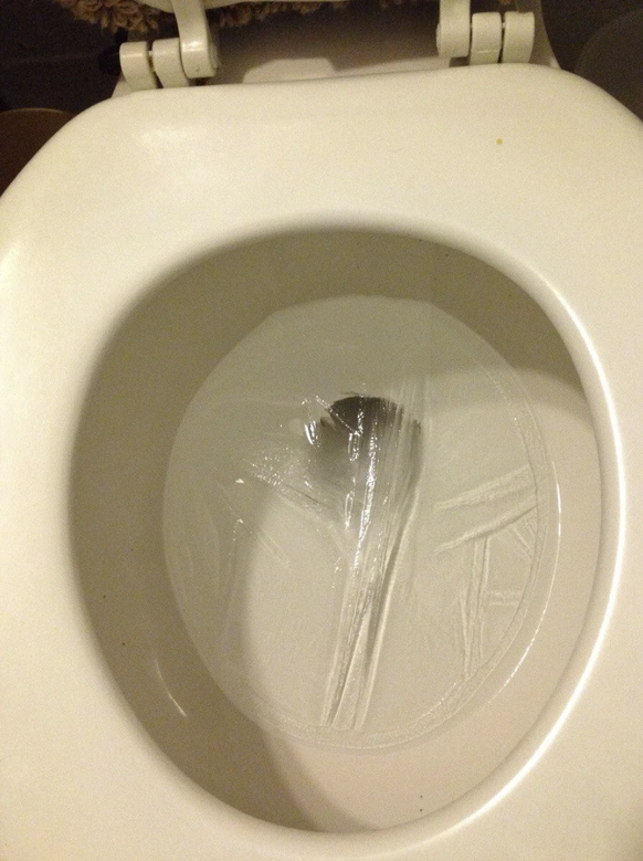 Eingefrorene Toilette