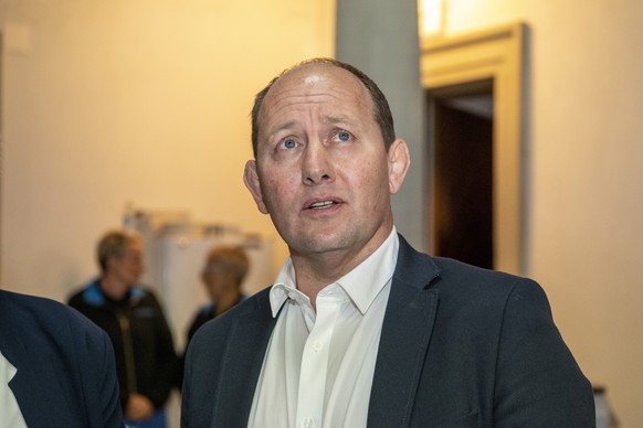 Der Luzerner Staenderatskandidat und Nationalratskandidat, Dieter Haller, SVP, bei den Staenderatswahlen und Nationalratswahlen des Kanton Luzern im Regierungsgebaeude von Luzern anlaesslich den Eidge ...