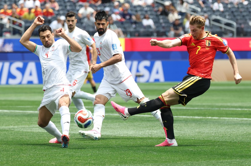 epa13054977 Kevin De Bruyne of Belgium in action during the FIFA World Cup 2026 group stage match Belgium against Iran, in Los Angeles, USA, 21 June 2026. EPA/CHRISTOPHER TORRES