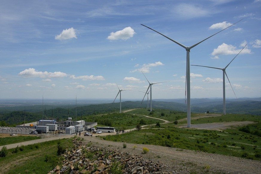 This picture taken on May 25, 2026, shows wind turbines of the Orivska Wind Farm near Oriv, Lviv region amid the Russian invasion of Ukraine. (Photo by Marian PAVLYK / AFP)