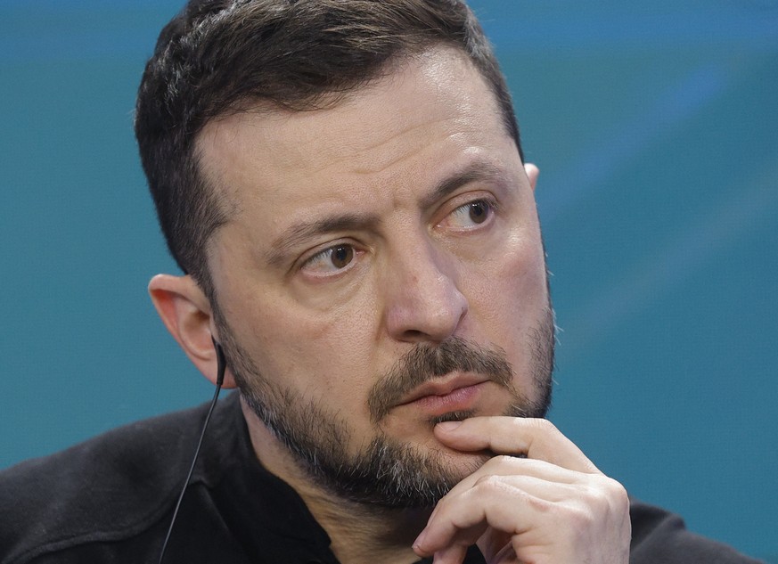epa11918988 Ukrainian President Volodymyr Zelensky holds a press conference at the end of the forum &#039;Ukraine. Year 2025&#039;, in Kyiv, Ukraine, 23 February 2025, amid the Russian invasion. The & ...