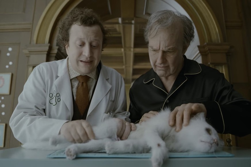 Digger Rockwell qui s'obstine à faire survivre sa chatte âgée de 31 ans est l'est des éléments comiques de cette comédie noir pas si drôle.