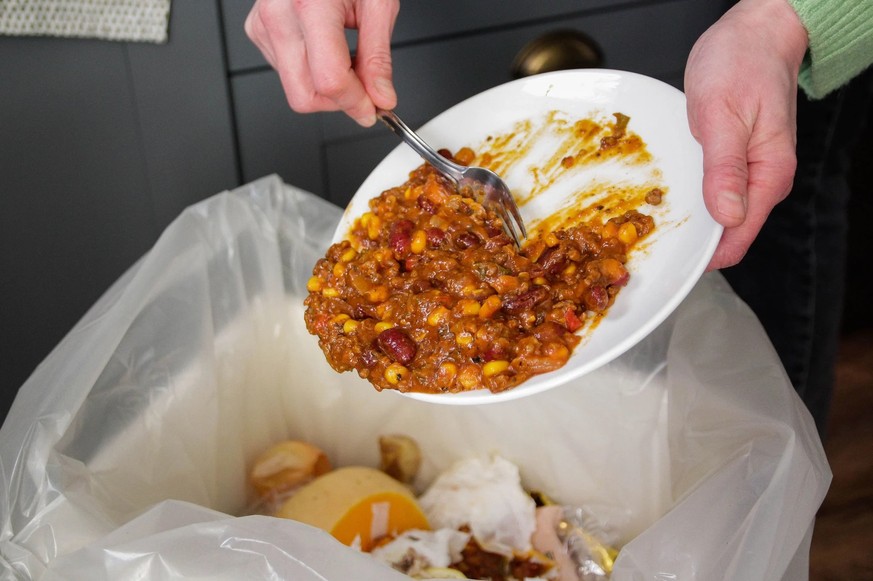 Chaque personne produit en moyenne 310 kg de déchets alimentaires par an.