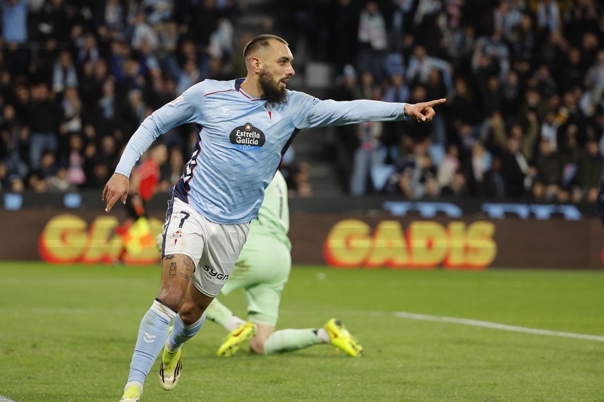 epa12800110 CeltaVigo's Borja Iglesias celebrates after scoring the 1-1 tier during a Spanish LaLiga soccer match between Celta Vigo and Real Madrid at Balaidos stadium in Vigo, Spain, 06 March 2 ...