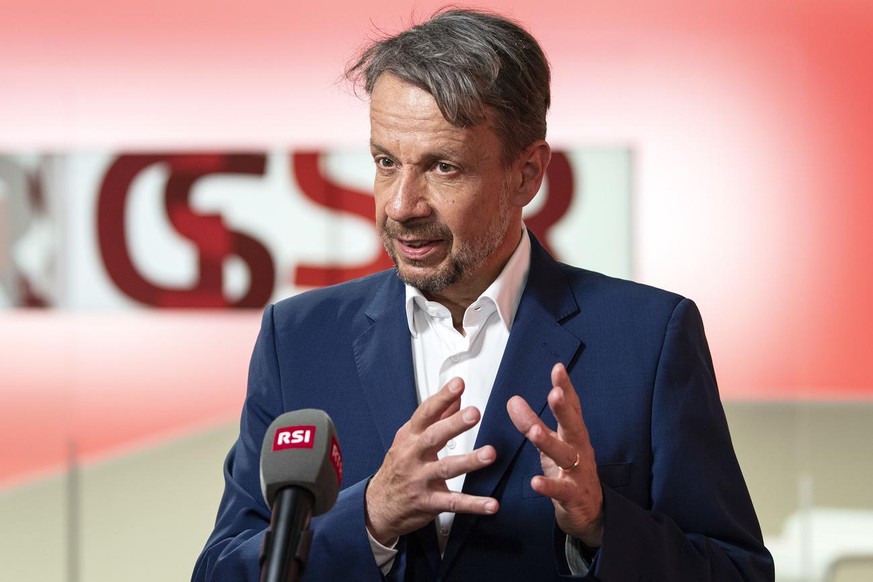 Gilles Marchand, Generaldirektor SRG spricht an einer Medienkonferenz, am Freitag, 16. April 2021, in Bern. Die Leitung der SRG nimmt Stellung zu Belaestigungsvorwuerfen vom November 2020. (KEYSTONE/P ...