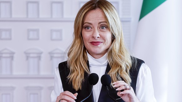 epa12903000 Italian Prime Minister Giorgia Meloni reacts during a press conference with Kenyan President William Ruto (not pictured) following their meeting at Palazzo Chigi in Rome, Italy, 20 April 2 ...