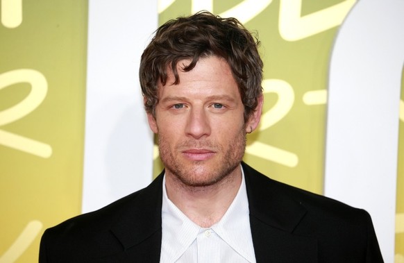 D'autres plébiscitent James Norton.