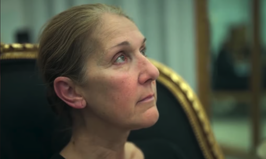 Celine Dion apparait sans apparats.