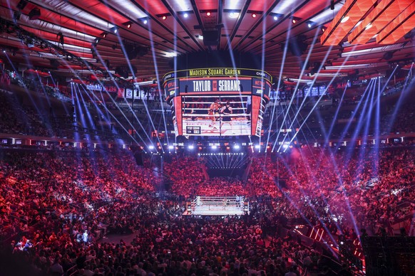 epa12233324 A view of Puerto Rican American boxer Amanda Serrano in action against Irish boxer Katie Taylor during their Undisputed Super Lightweight World Championship bout at Madison Square Garden i ...