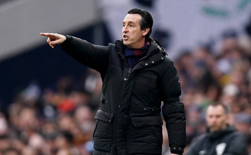 Tottenham Hotspur v Aston Villa - Premier League - Tottenham Hotspur Stadium Aston Villa manager Unai Emery on the touchline during the Premier League match at Tottenham Hotspur Stadium, London. Pictu ...