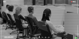 Des salariés genevois «constamment filmés» au travail en ont marre