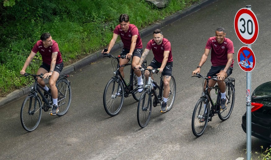 Voici pourquoi les joueurs de la Nati sont privés de vélo