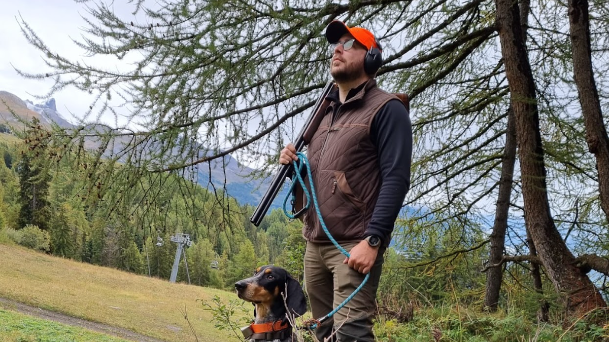 &laquo;S'il me percutait, j'&eacute;tais mort&raquo;: Un chasseur romand raconte